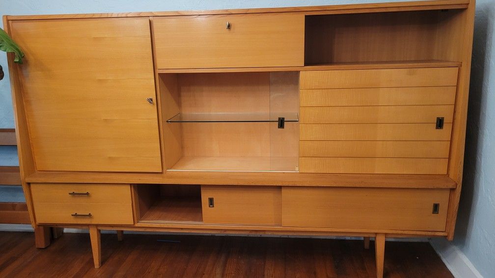 Mid century Modern Buffet Sideboard 