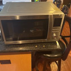 Sharp Carousels Microwave 1.6 Cub