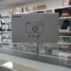 Fujifilm X-Half