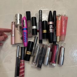 Make Up Haul $10