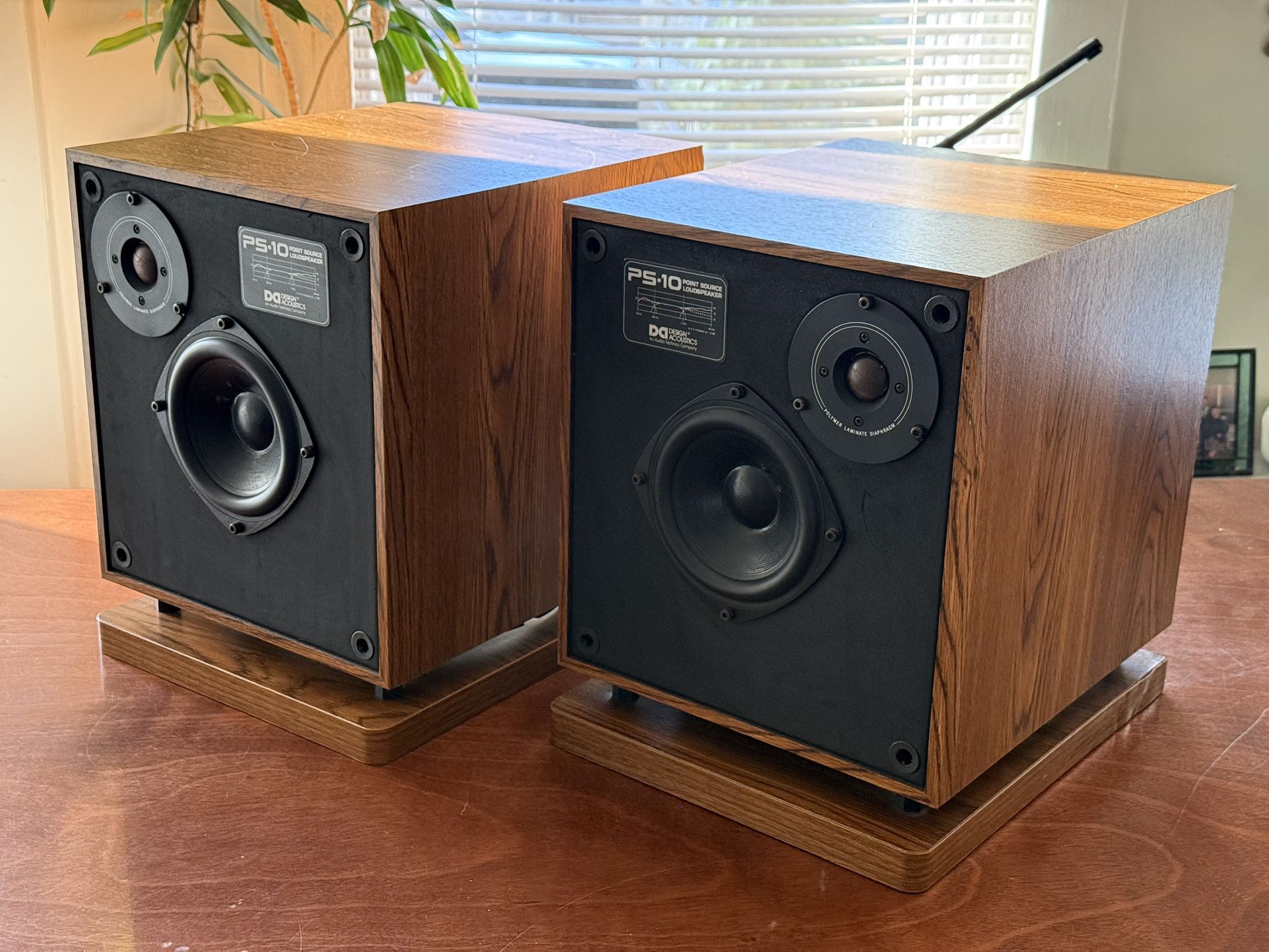 Design Acoustics PS-10 Mirrored 3-way Speaker Pair