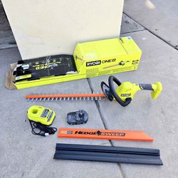 RYOBI 18V 22in Hedge Trimmer KIT