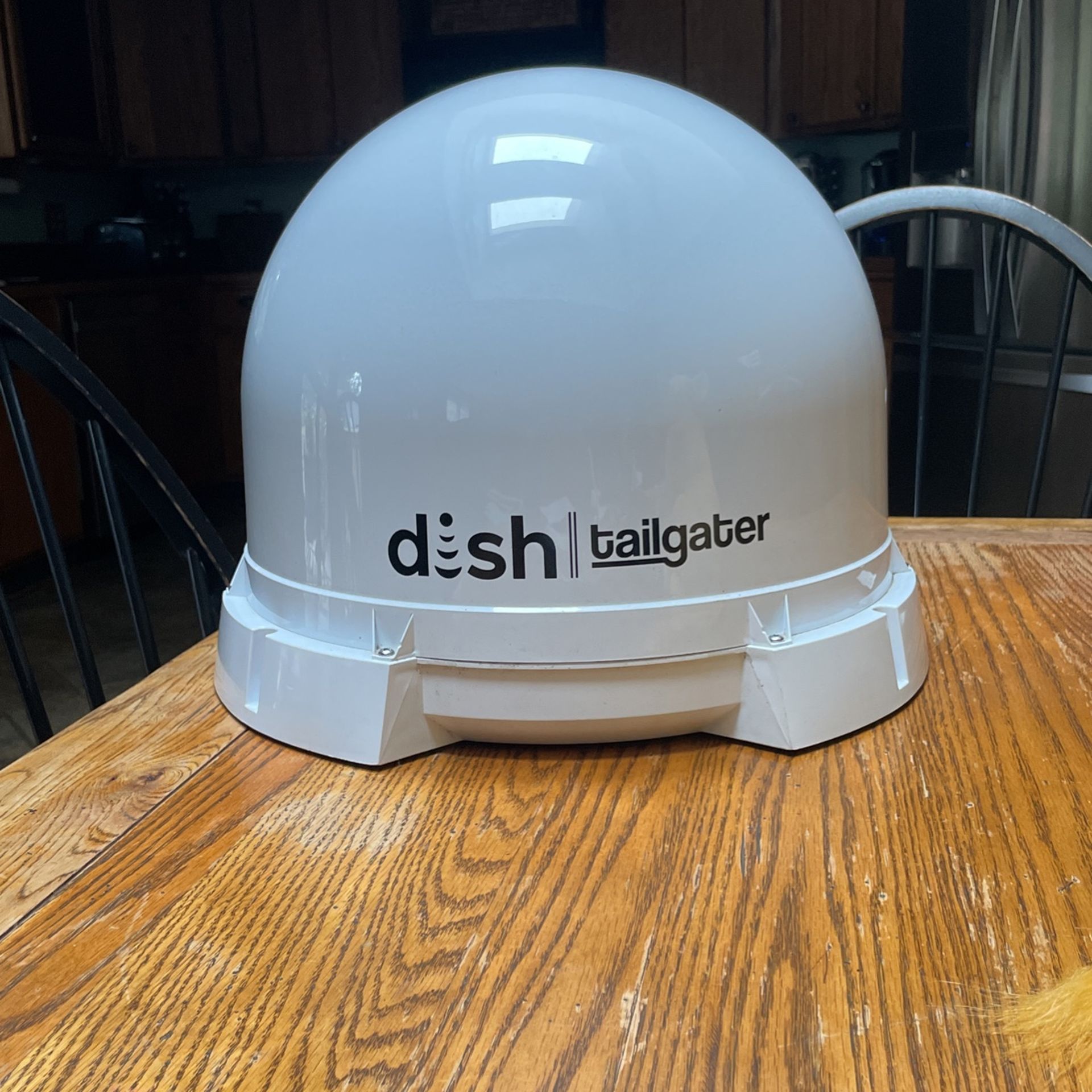 Dish Tailgater Portable Satellite for Sale in Covington, WA OfferUp