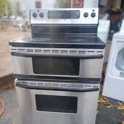 LIKE NEW STAINLESS STEEL DOUBLE OVEN ELECTRIC SMOOTH TOP STOVE 