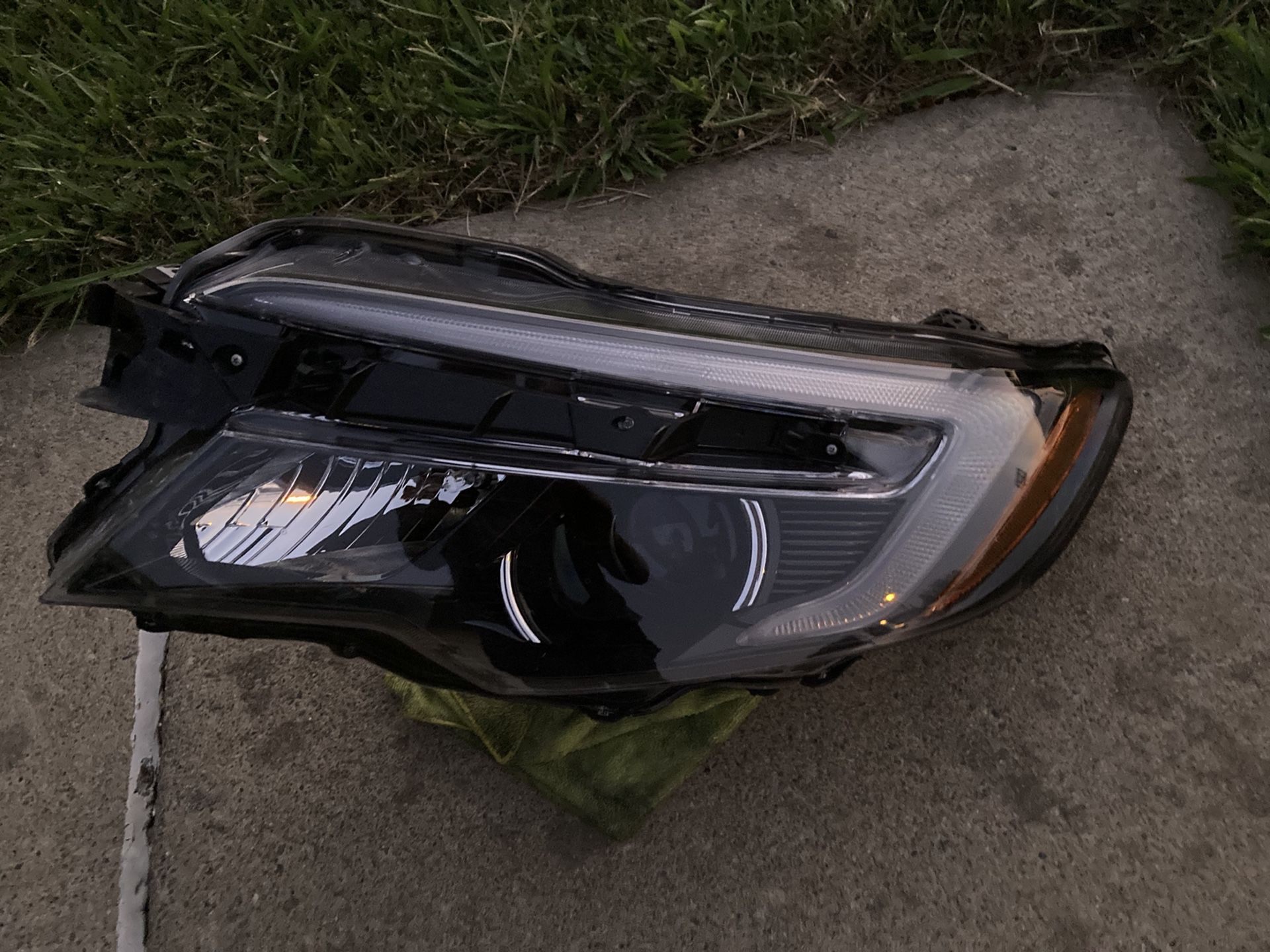 2017 Honda Pilot And Honda Rigeline LH Headlight 