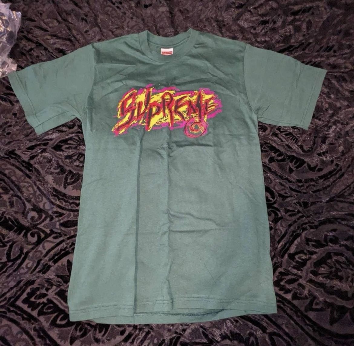 Supreme Scratch Logo T-shirt Dark Green