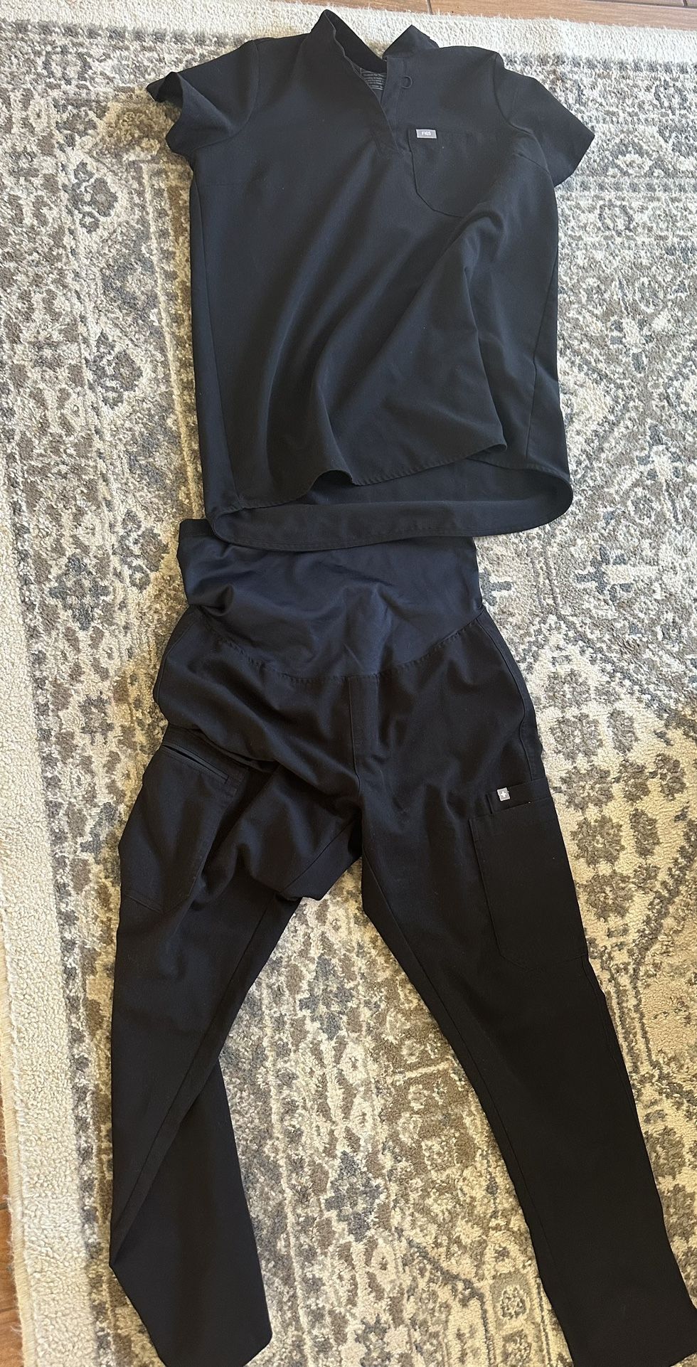 Black Maternity Scrubs Fig