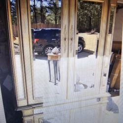 Armoire For Sell.   Must Go $700.00