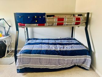 Bunk bed TWIN/FULL great condition