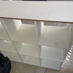 9 Cubic Dresser 