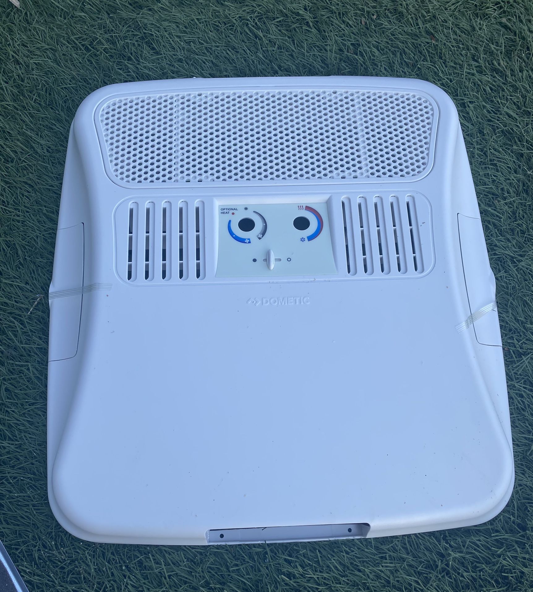 DOMETIC Air Conditioners cover Only