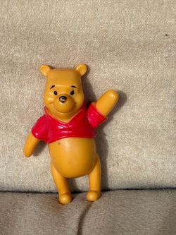 Disney Winnie The Pooh Miniature Figure