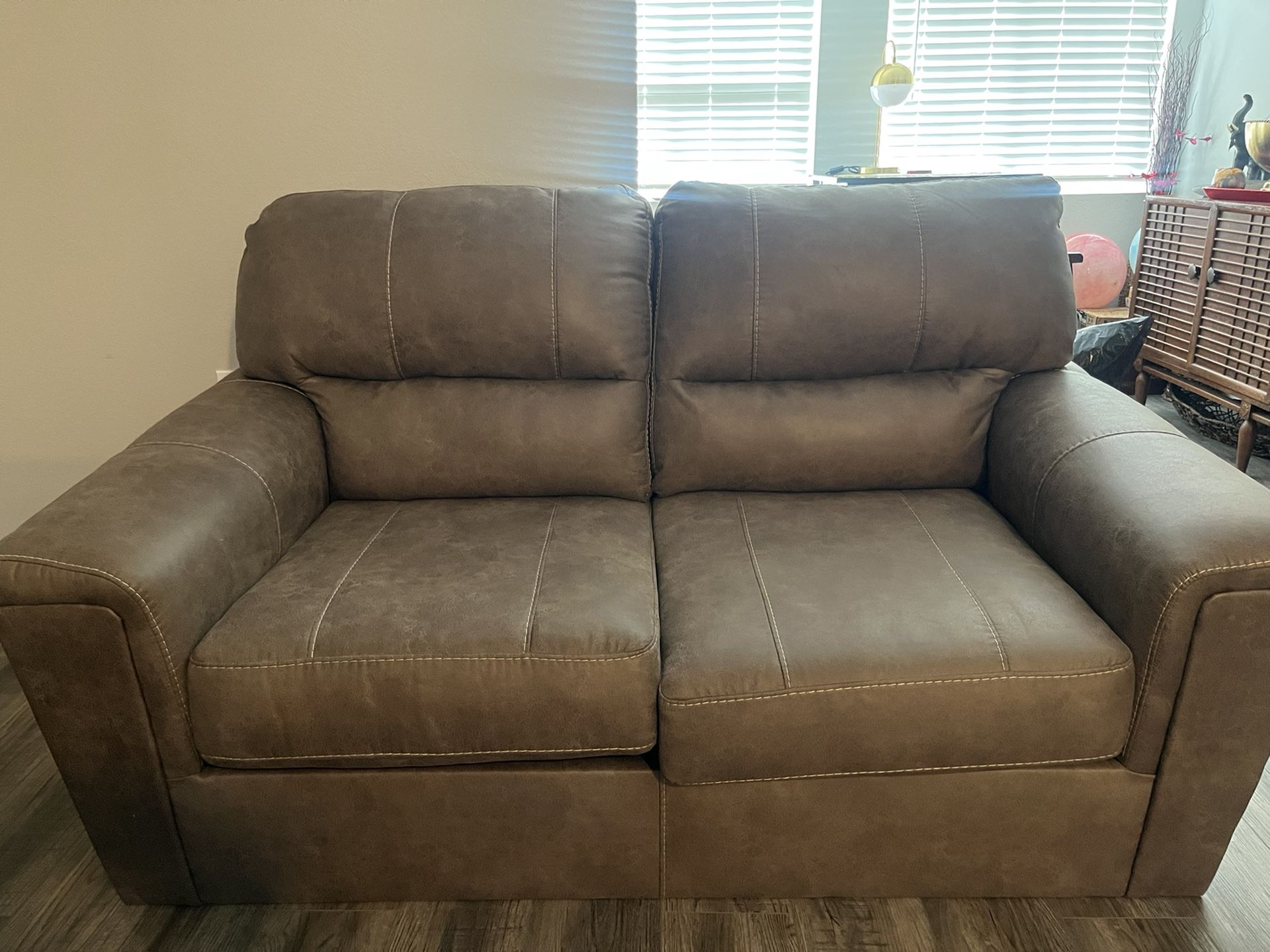 Ashley’s Navi Loveseat