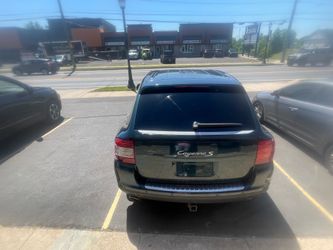 2004 Porsche Cayenne