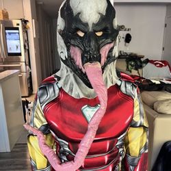 Anti Venom Mask