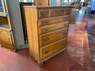 WARD FURNITURE Vintage Colonial Style 4-Drawer Tallboy Dresser