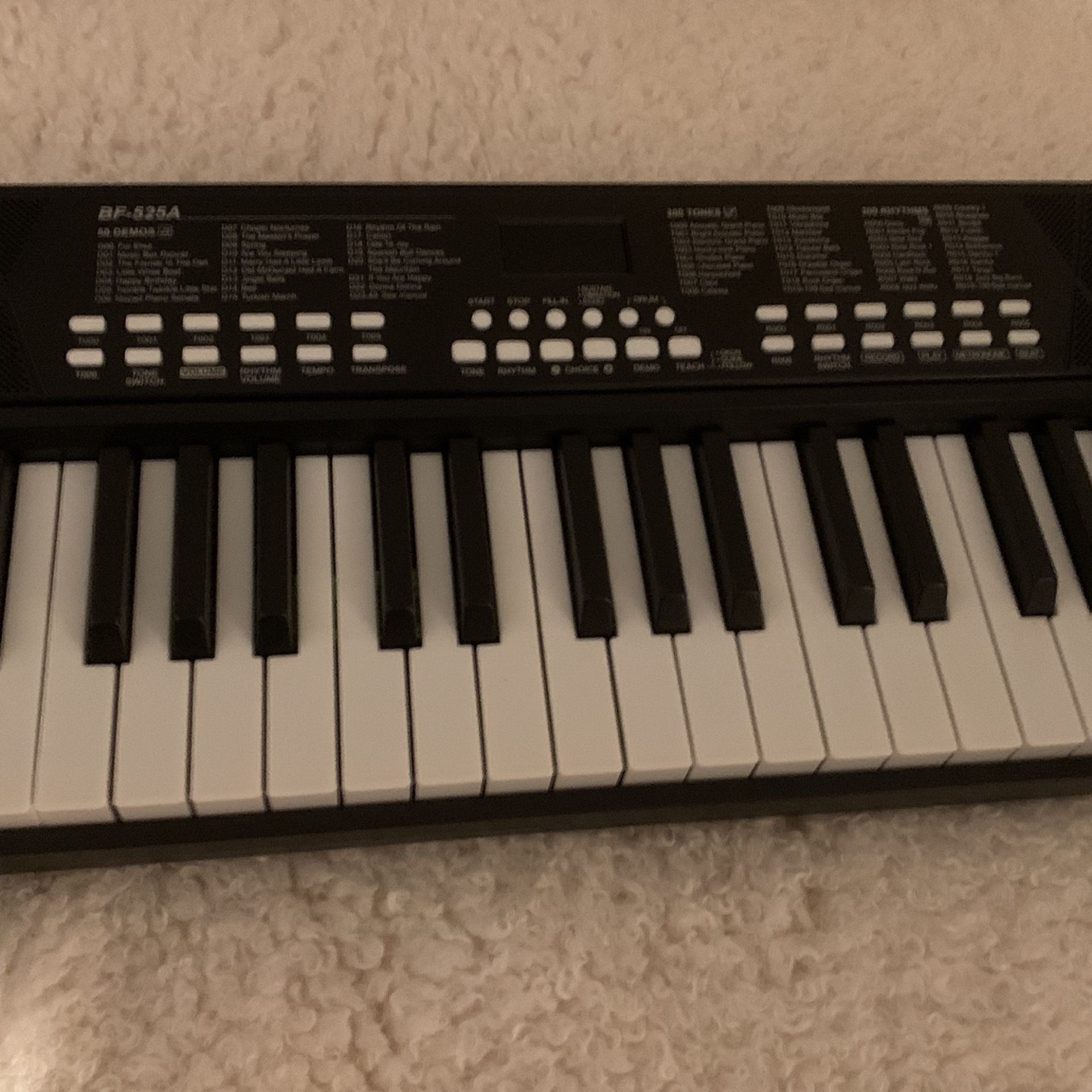 Electric Keyboard