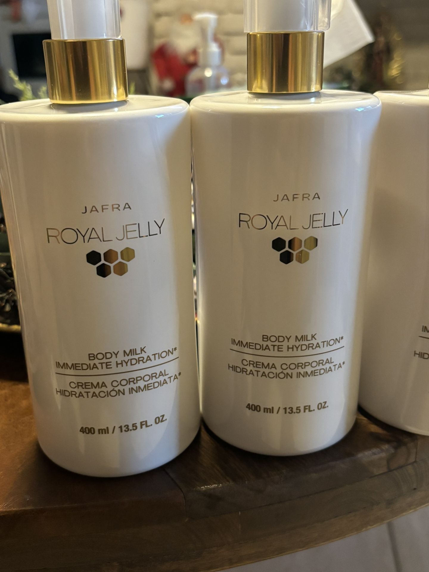 Jafra-Royal Jelly Body Milk Lotion