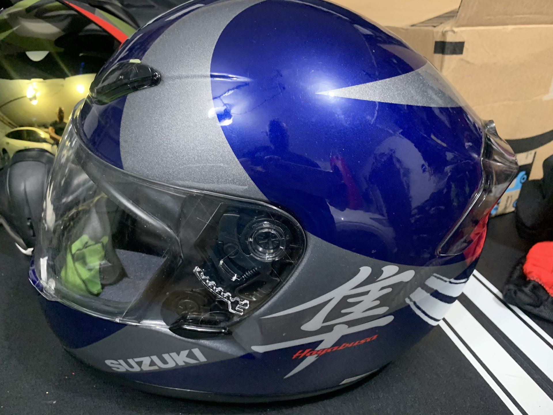 MOTORCYCLE HELMET SHOEI HAYABUSA SIZE XL