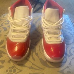 Jordan 11’s Cherry Red (Size 8.5)
