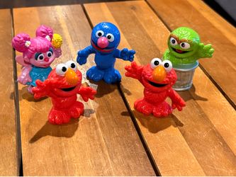 Sesame Street Toys/ Cake Topper