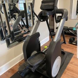 Nordictrack Elliptical (Freestyle FS7i)