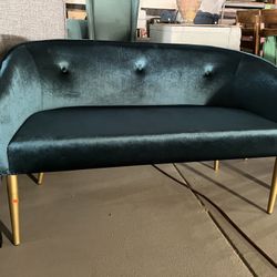 Velvet Loveseat 