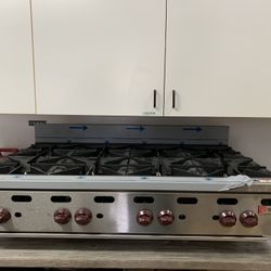 48” Wolf 8 Burner Range Top/stove Top (brand New)