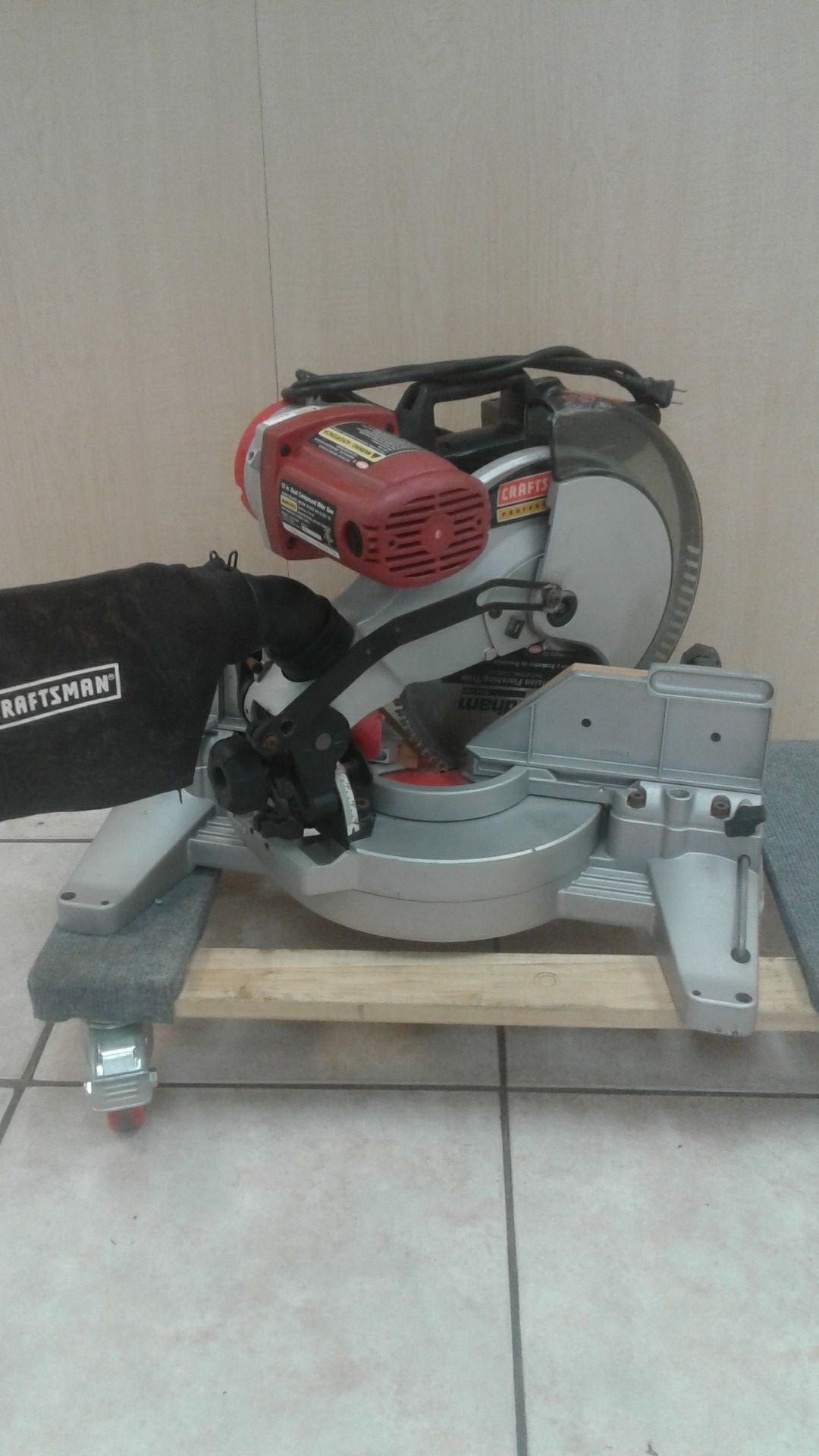Craftsman 12 in Dual Compound Miter Saw Model:315.212350