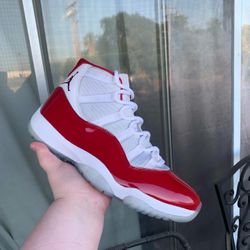 Jordan 11 Cherry Size 11