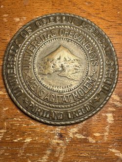 1960 University Of Oregon Medical School OHSU Bronze Paper Weight Portland Oregon 