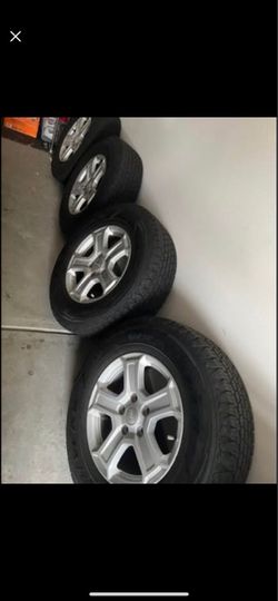 Tires 245/75R17