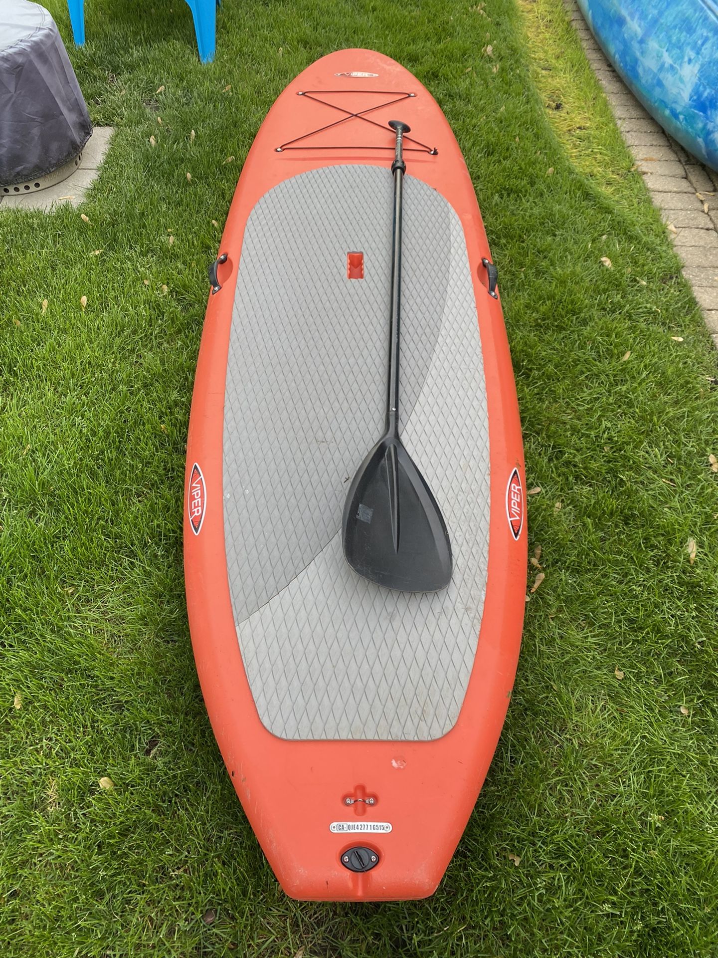 Viper 10’ Standup Paddle board w/ Adjustable Paddle