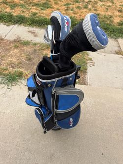 AMF Bantam Junior Golf Club Set with Bag