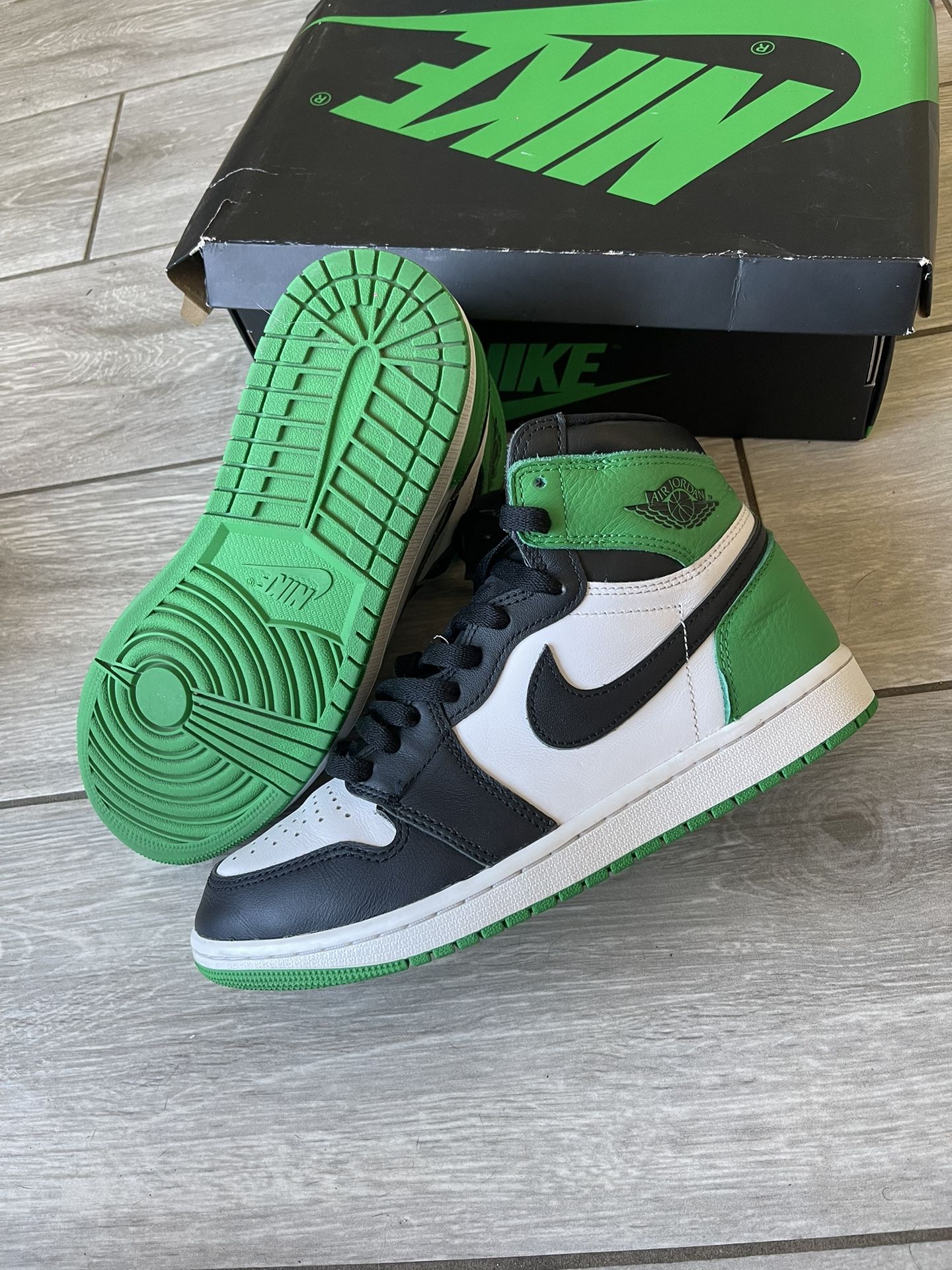 Jordan 1 Lucky Green Size 8