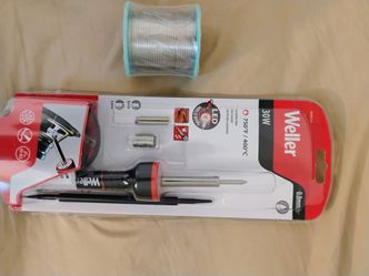 Weller 30W Soldering Iron Kit + Solder & Tips – NEW