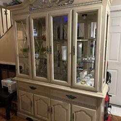 China Cabinet, Chinero
