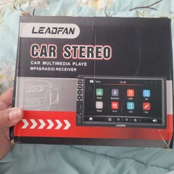  Leadfan Double Din Car Stereo with Apple Carplay and Android Auto, 7