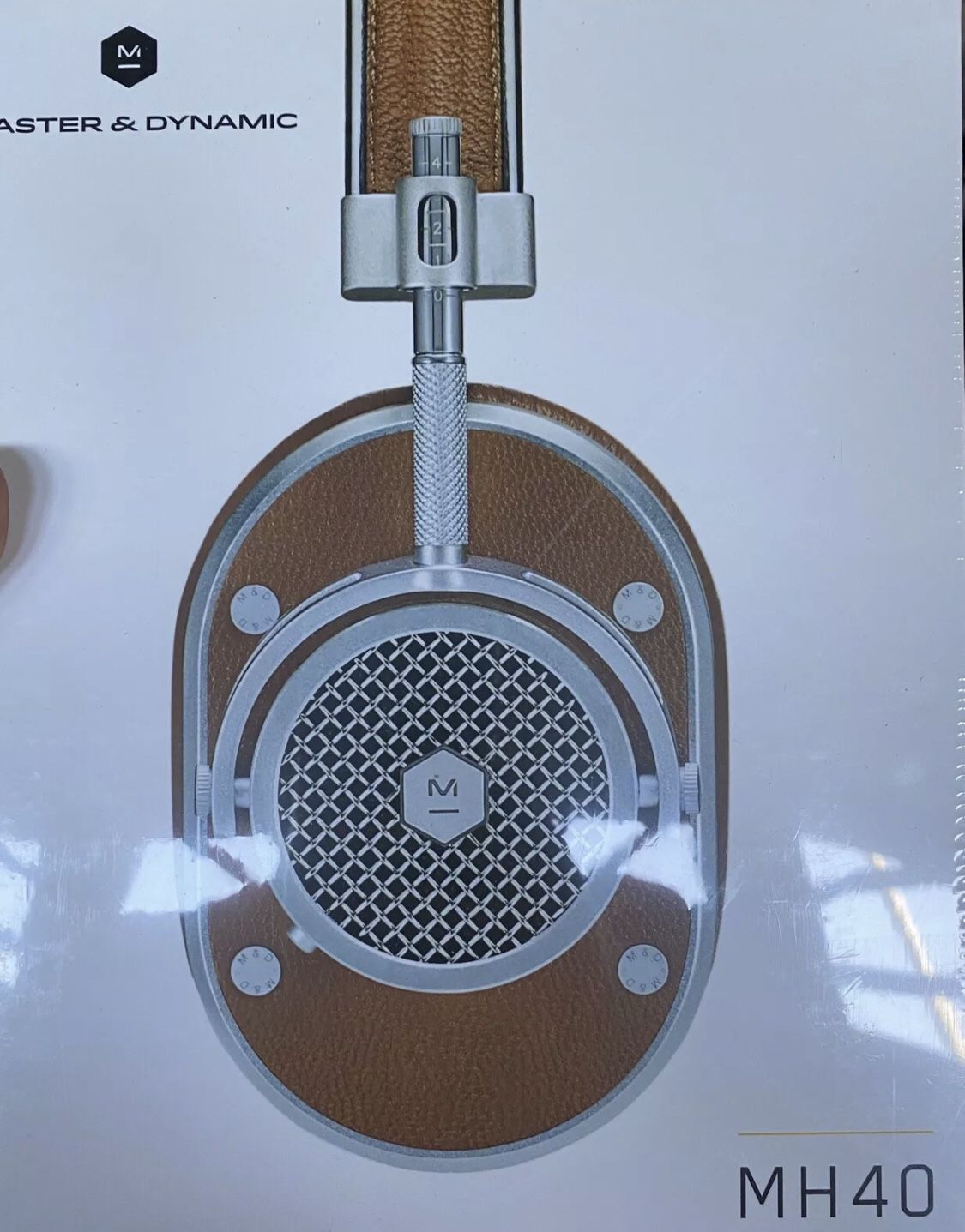 Master & Dynamic MH40 Over-Ear Headphones - Tan Leather
