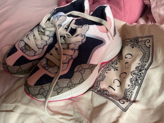 Women Gucci Sneakers