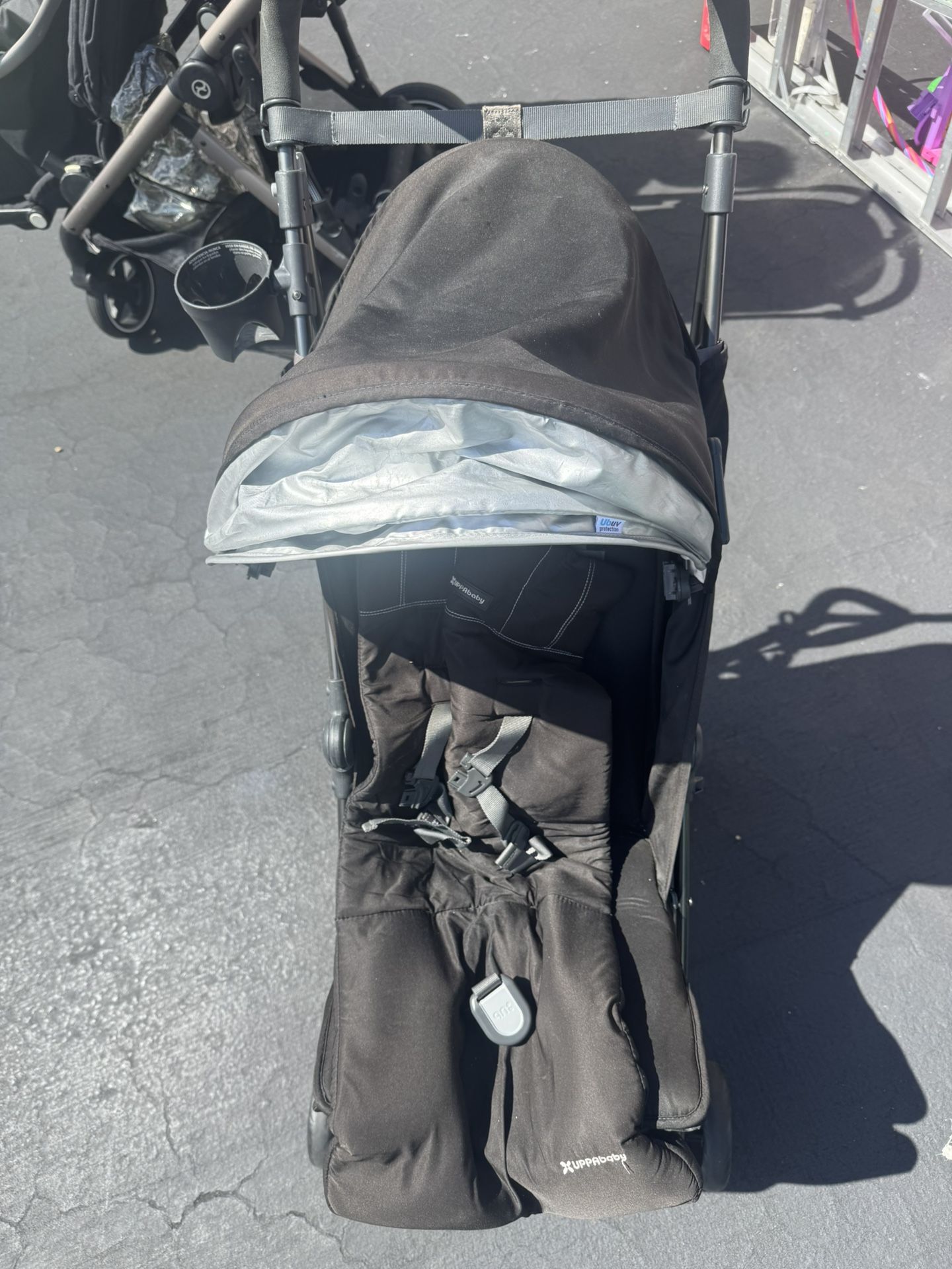 Uppababy umbrella Stroller