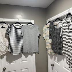 Women’s Short Sleeve Tops - Size Medium