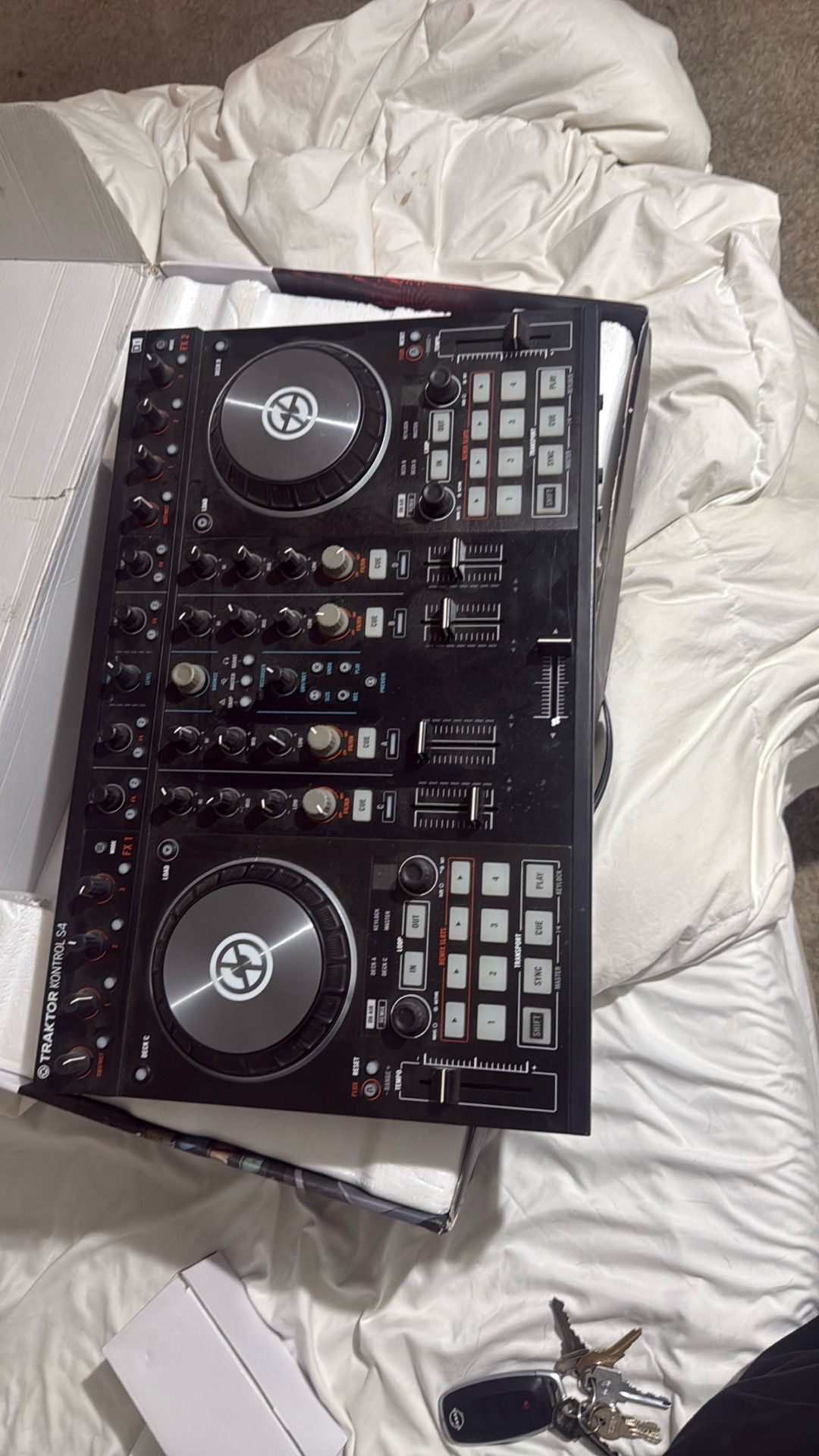 Traktor Kontrol S4