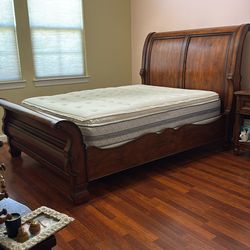 Bedroom Queen Size Set With Nightstand