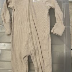 Nike Baby Sleep N Play 6 Months 