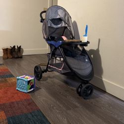 Stroller 