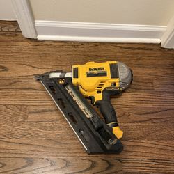 20-Volt 30° Cordless Framing Nailer (Tool-Only)