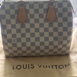 Louis Vuitton Speedy 25