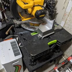 Miter Saw, DeWalt, Collapsible Work Table