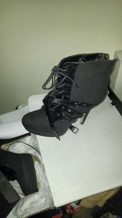 Women's boot size 11